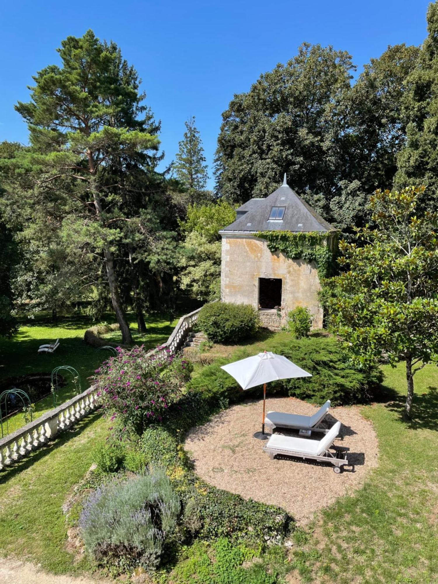 Chateau De La Huberdiere Nazelles-Negron 外观 照片